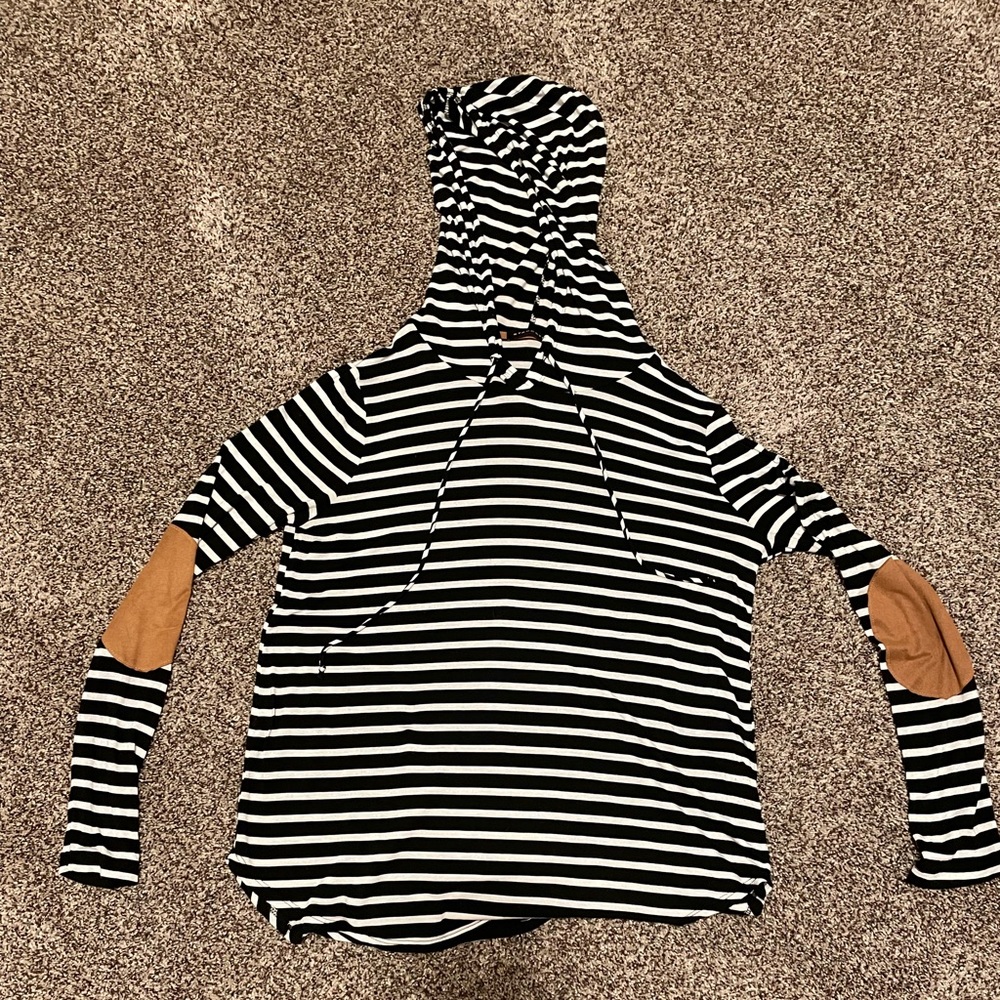 Black and white striped top